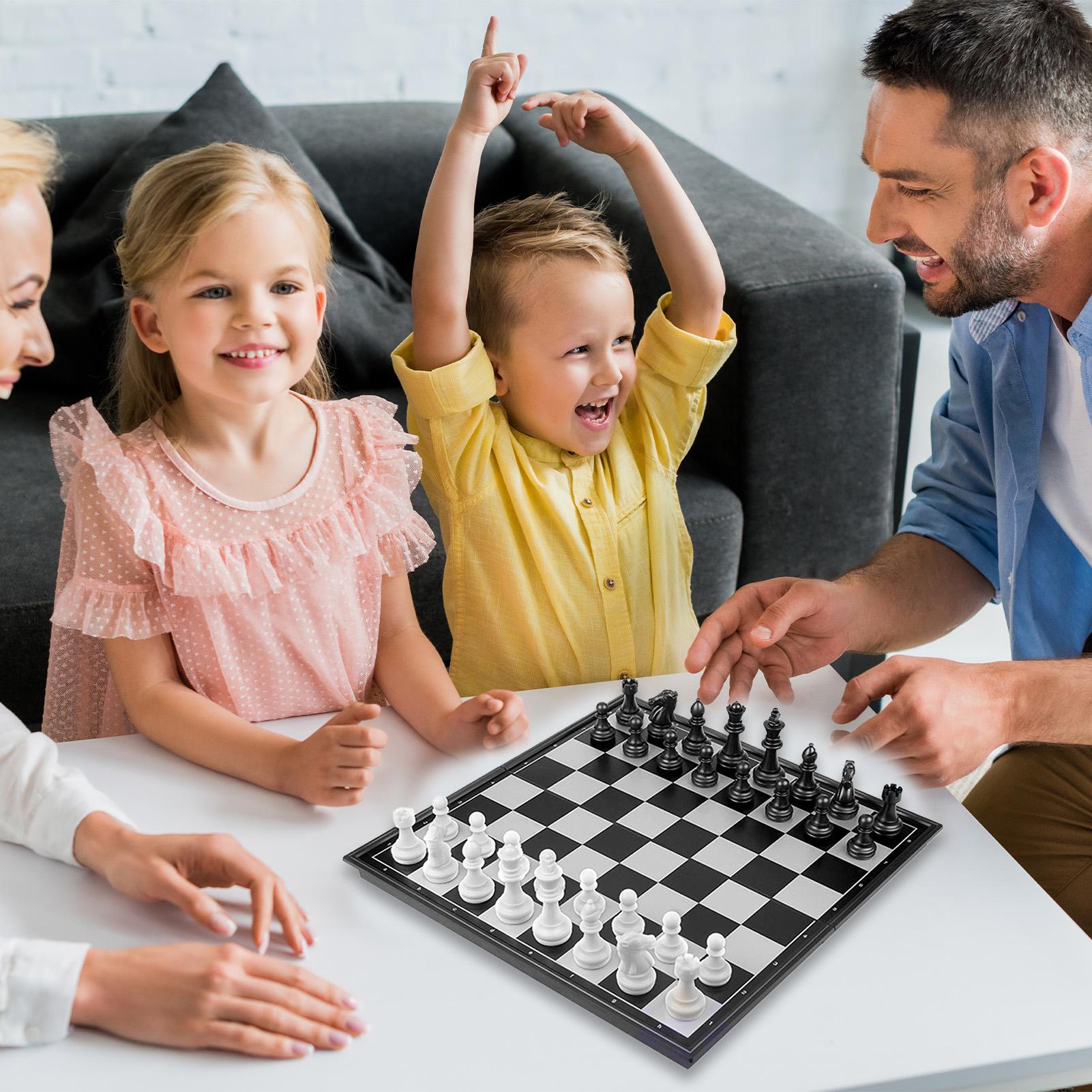 Zestaw Szachowy Podróżny Szach – Kids Outdoor Learning Activities recenzja i cena